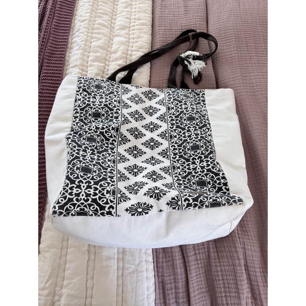 Fullsand Black & White Beach Tote w/ Hidden Compartment